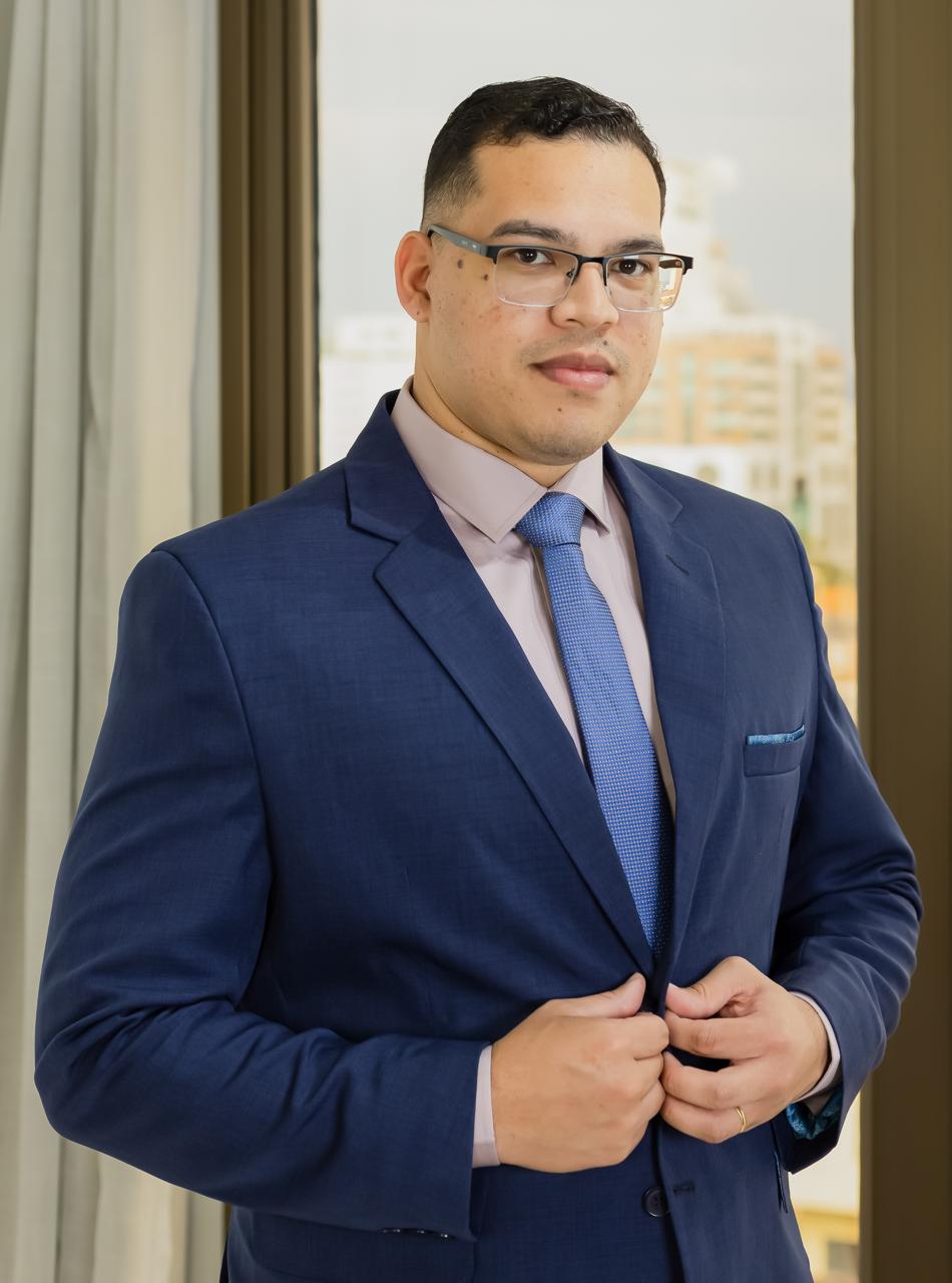 Alteredo Guilherme Santos de Sá — advogado sócio